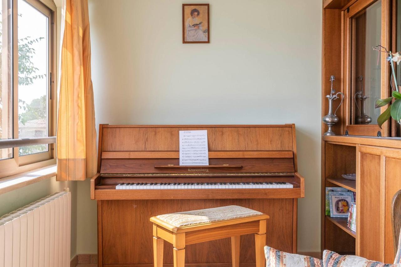 Villa Margerita With Private Pool, Yard And Parking Kaštelir Екстериор снимка