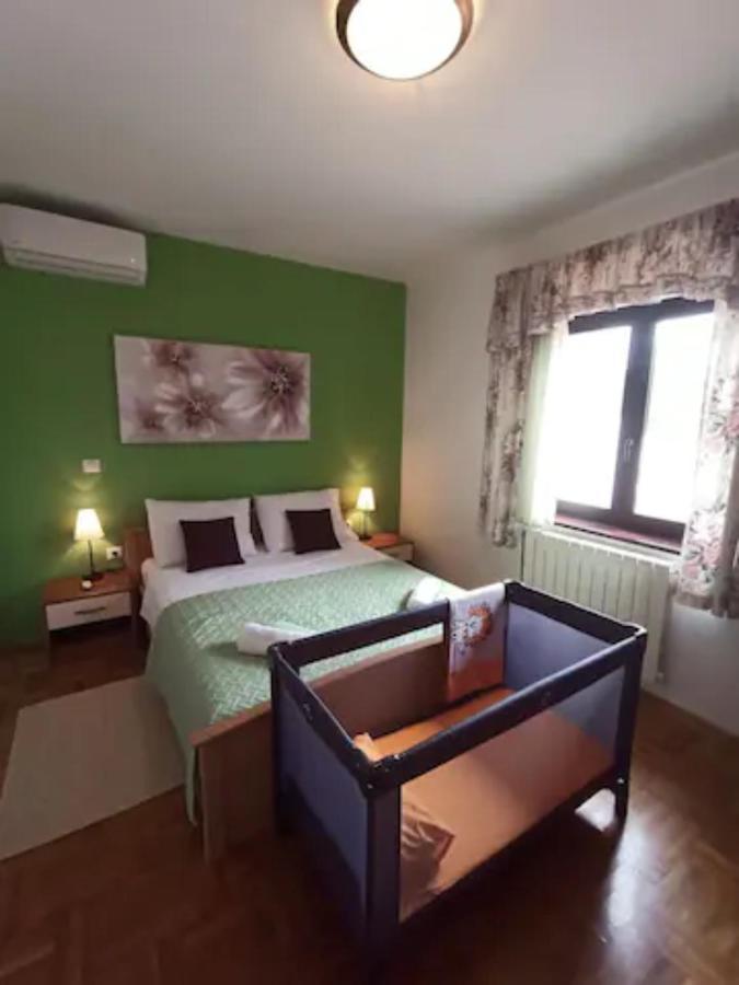 Villa Margerita With Private Pool, Yard And Parking Kaštelir Екстериор снимка